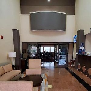 Best Western Executive Inn & Suites